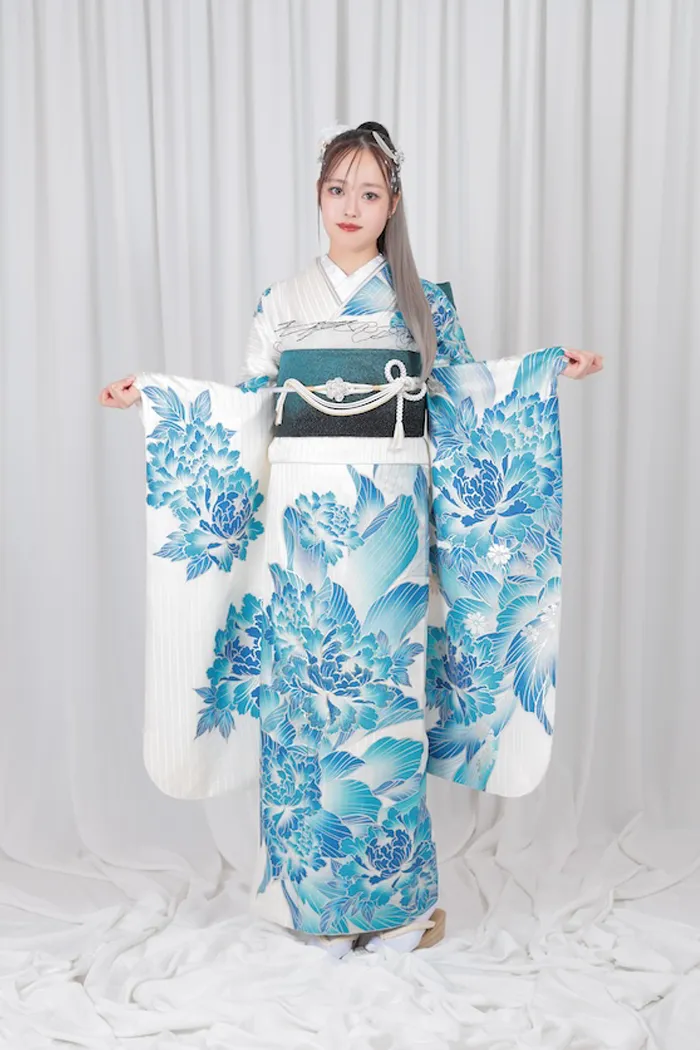 白 青 牡丹 ギャル M 158cm-168cm｜ネット専門振袖レンタルサービス