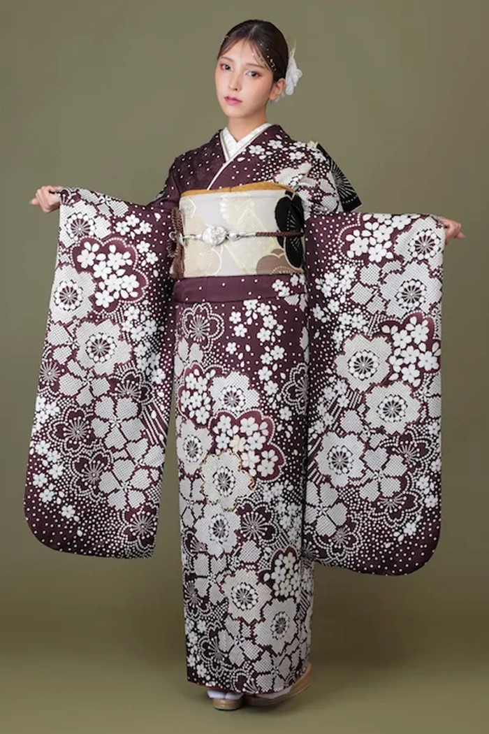 2028年から探す｜ネット専門振袖レンタルサービスFURISODE CASE